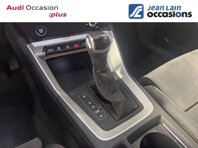 Audi Q3 35 tfsi 150 ch s tronic 7 — photo 13