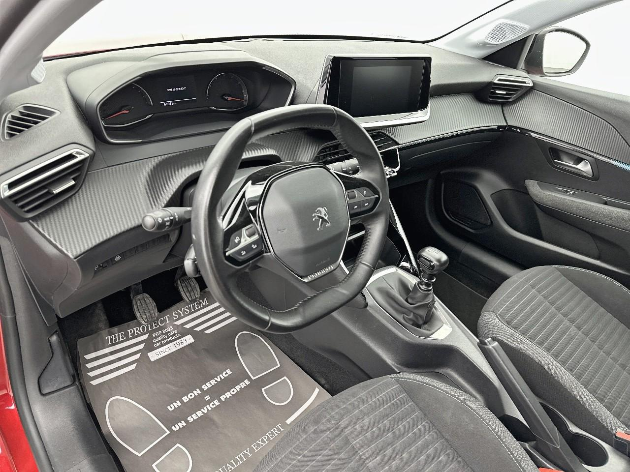 Peugeot 208 puretech 100 s&s bvm6 style — photo 8