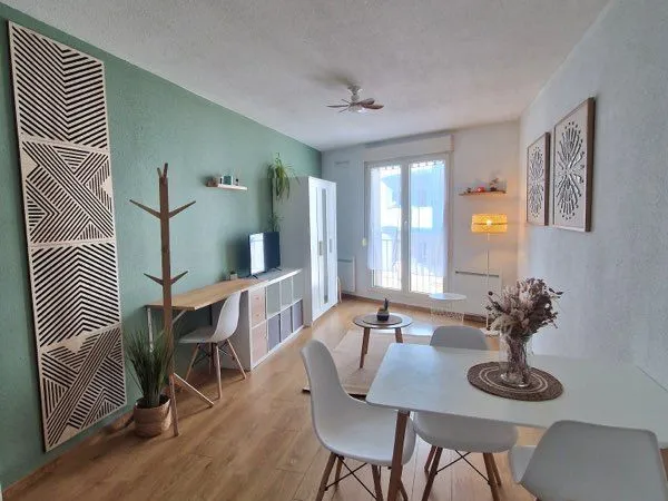 Studio 25 m² entièrement rénové et meublé - Idéal investissement locatif