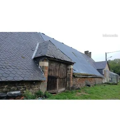 Ferme avec terrain