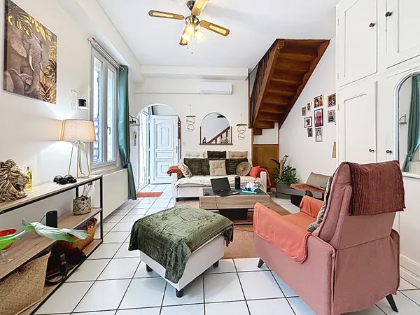 Hôtel 12 pièces 267 m²