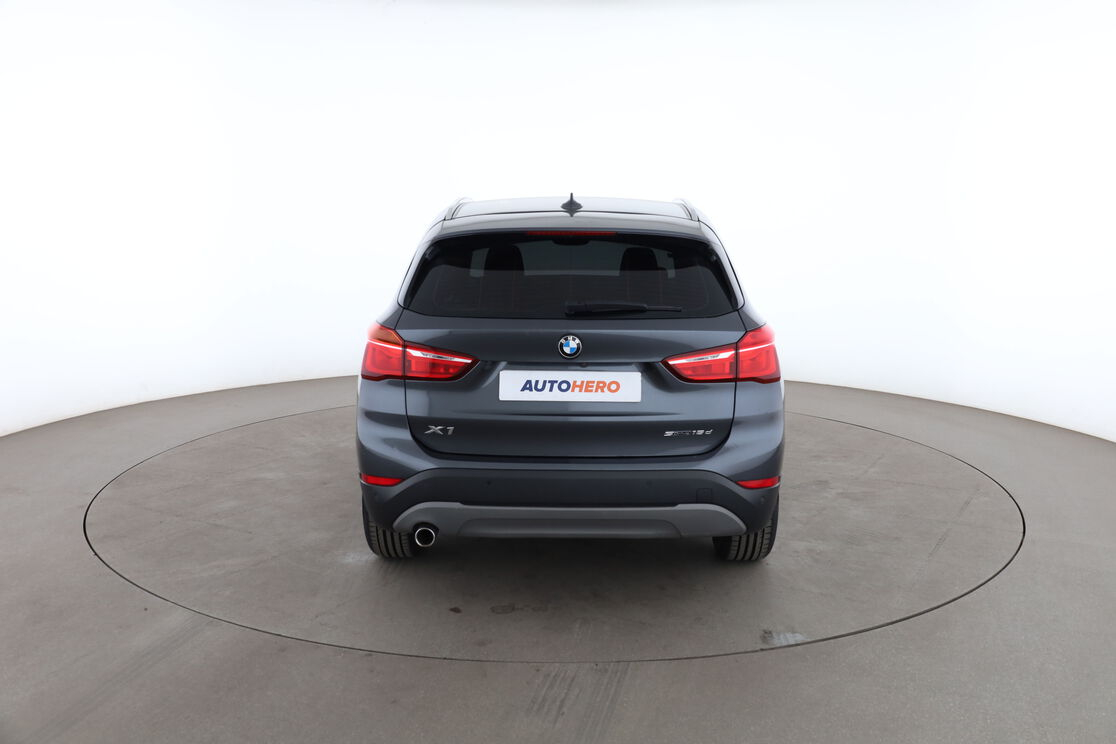 BMW X1 sDrive16d Business Design DKG7 — photo 4