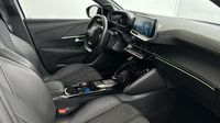 Peugeot 208 e-208 136ch GT — photo 15