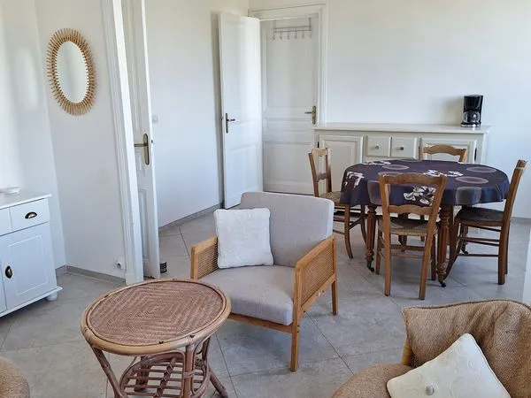 JOINVILLE LE PONT - Gare 3 minutes - Superbe T3 58m² - MEUBLé