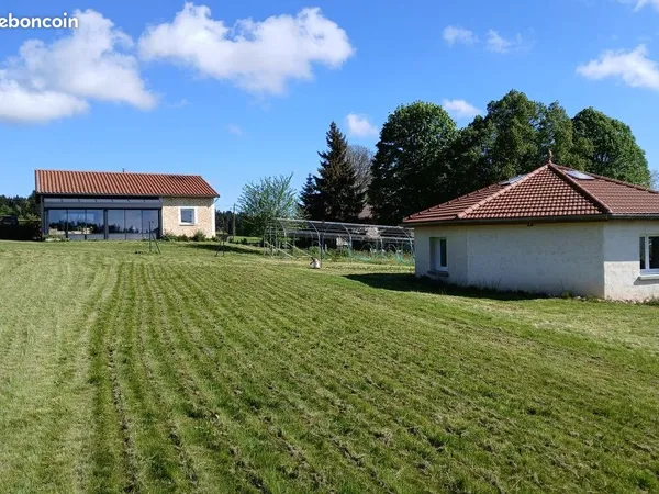 Belle maison récente au calme