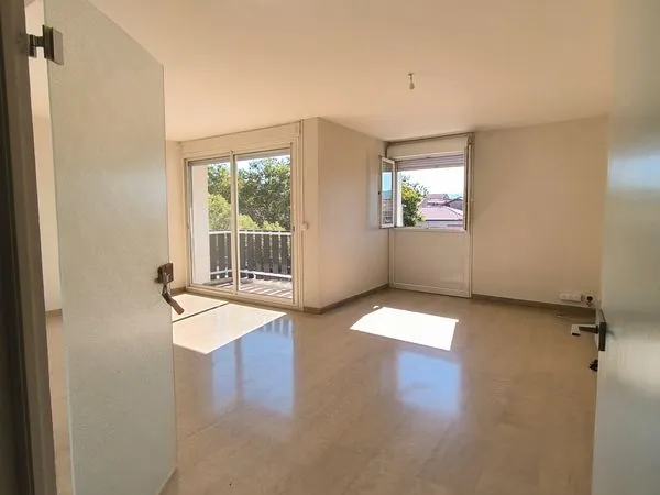 Location appartement centre ville REVEL