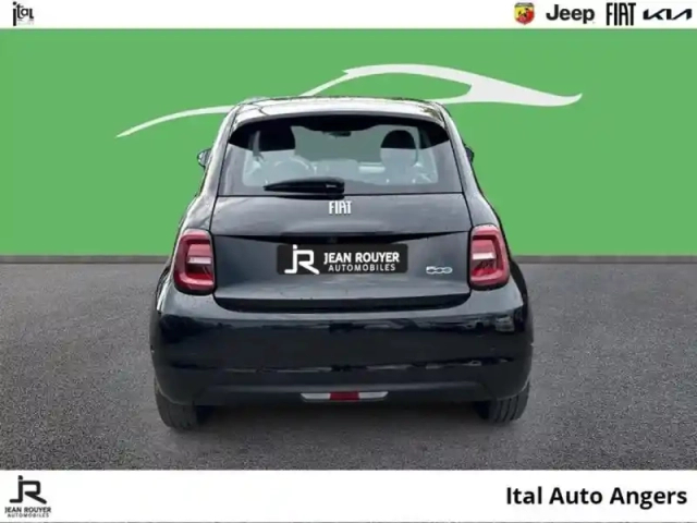 Fiat 500 e 118ch pack confort my23 — photo 5