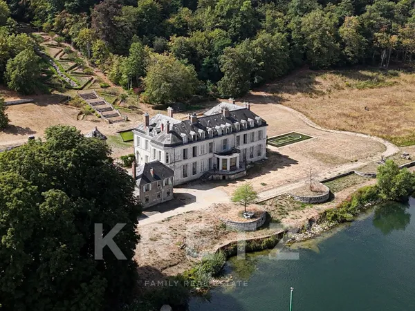 Château de la Rivière — Domaine d'exception en bord de Seine