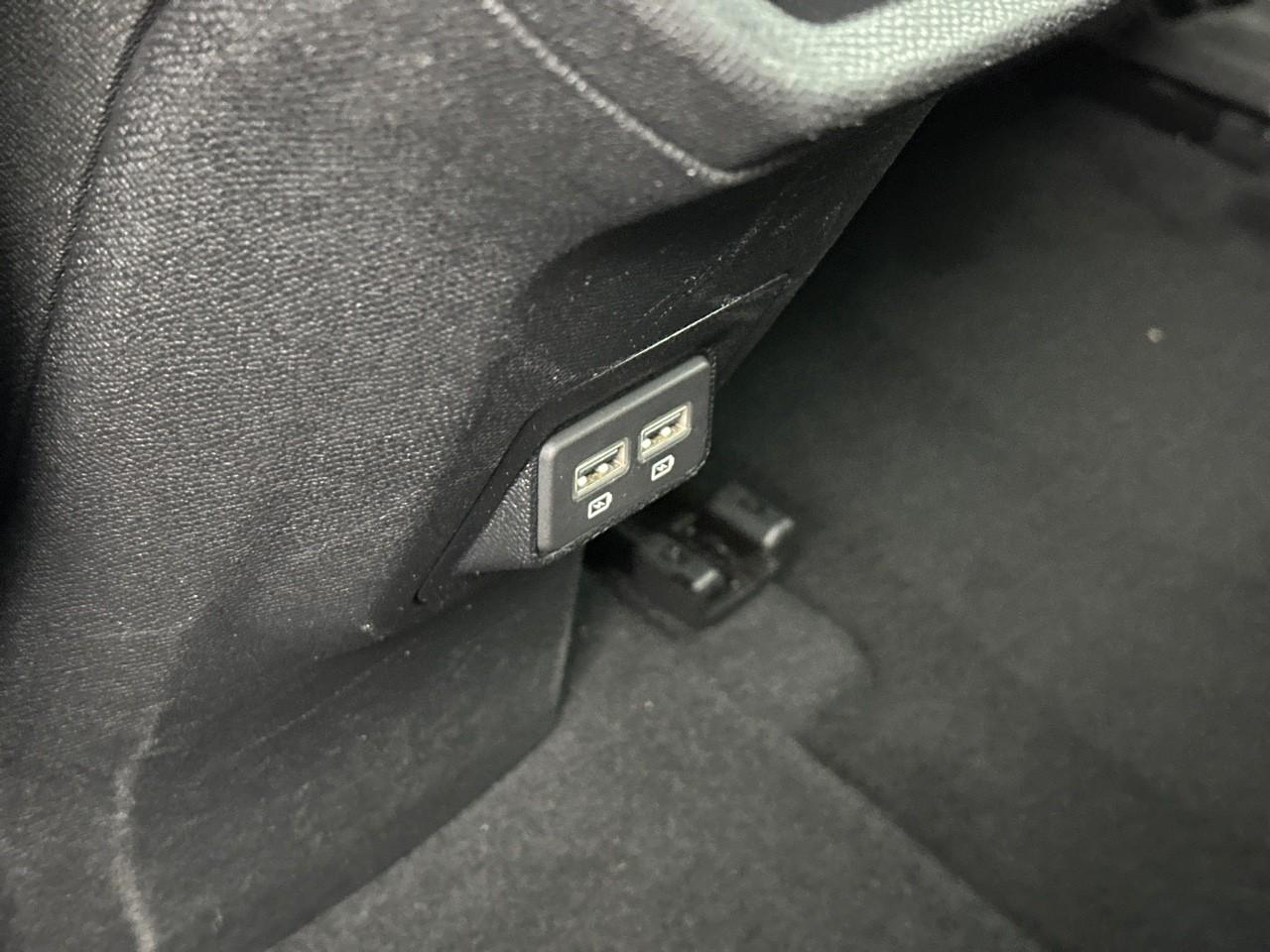 Peugeot 3008 hybrid 225 e-eat8 gt — photo 38