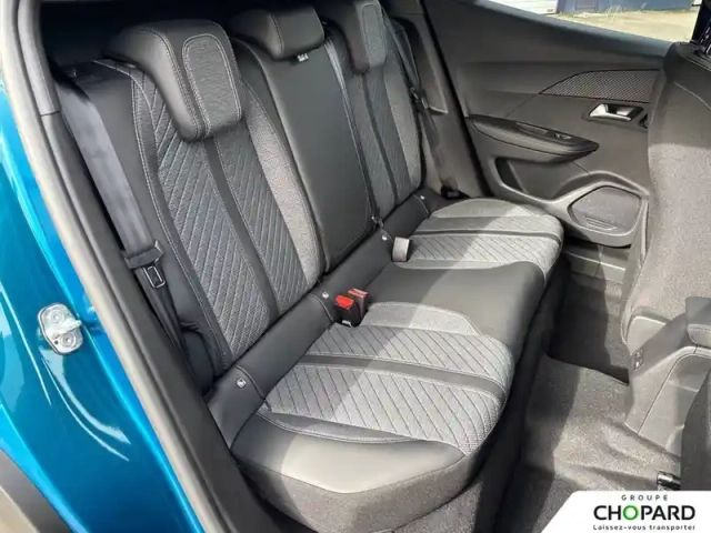 Peugeot 2008 electrique 54 kwh 156 ch — photo 70