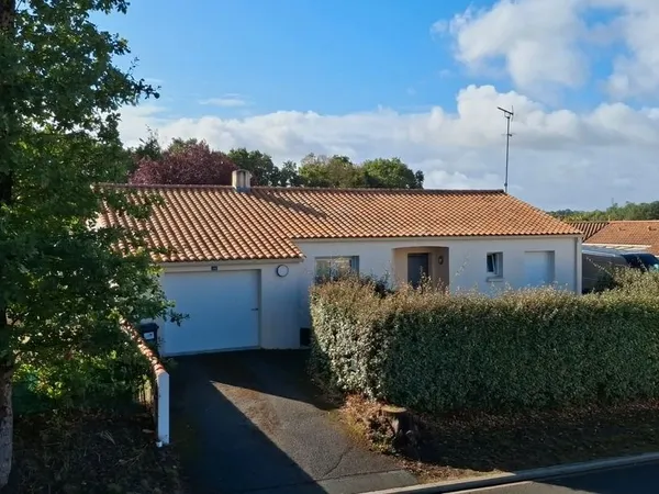 Maison à louer à Palluau