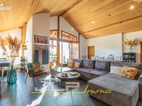 Appartement 4 pièces 121 m²