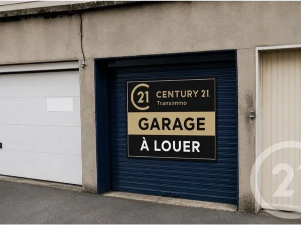 Garage/Parking
