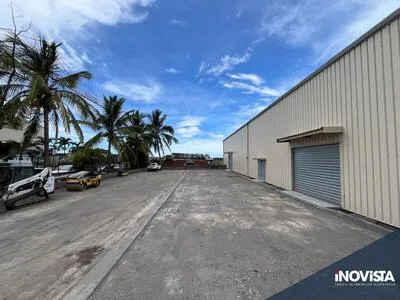Location Dépôt / Entrepôt 1520 m2 à Saint-Louis