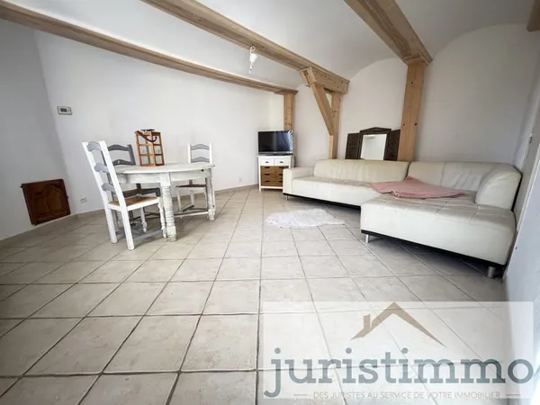 Maison de 103m2 sur une parcelle de 313m2 à Lapalud