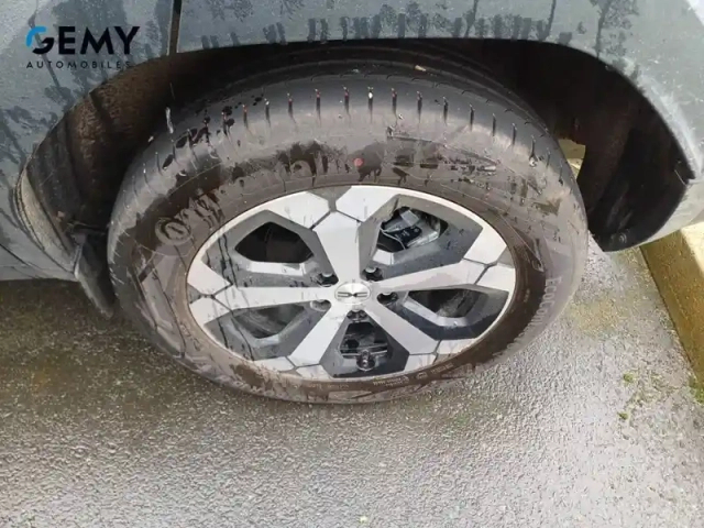 Dacia Duster mild hybrid 130 — photo 11
