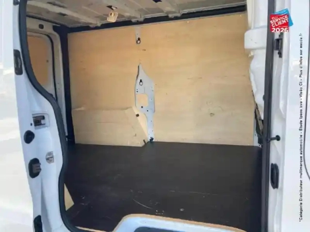 Renault Trafic fg l1h1 2t8 2.0 blue dci 130ch confort — photo 11