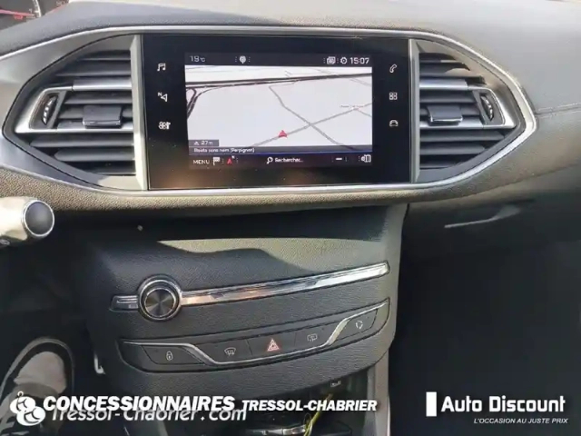 Peugeot 308 puretech 130ch s&amp;s bvm6 gt line — photo 22