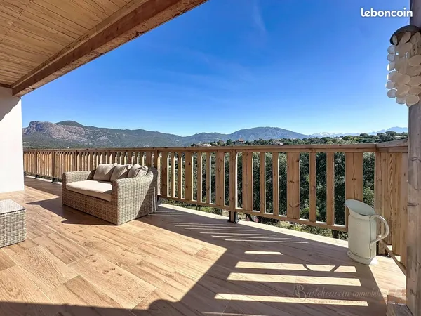 Villa 5 pièces 140 m²