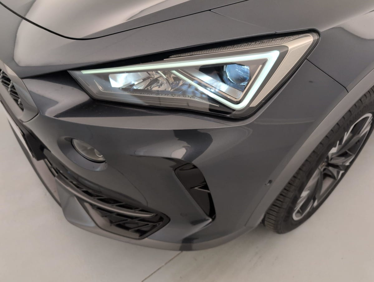 Cupra FORMENTOR — photo 22