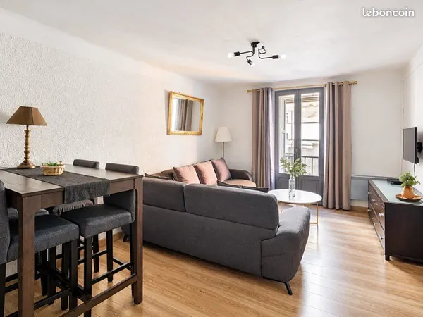 Appartement à louer en plein coeur du centre-ville de Perpignan - 700 charges comprises