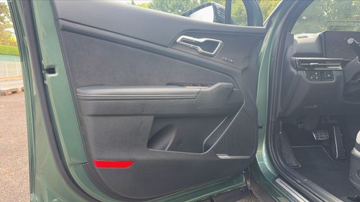 Kia Sportage 1.6 T-GDi 239 BVA8 - GT Line Premium – 2025 – 10279 km – Hybride essence – Boîte Automatique — photo 62