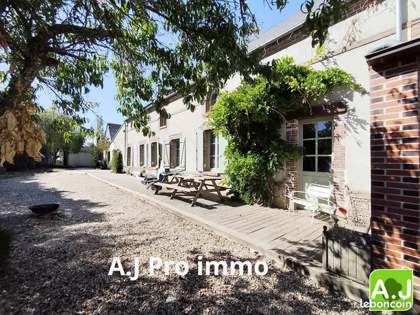 Longère 9 pièces 260 m²