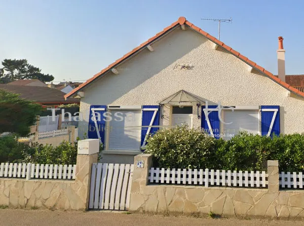 Maison Saint Brevin Les Pins 110 m2, bord de plage, proche tous commerces
