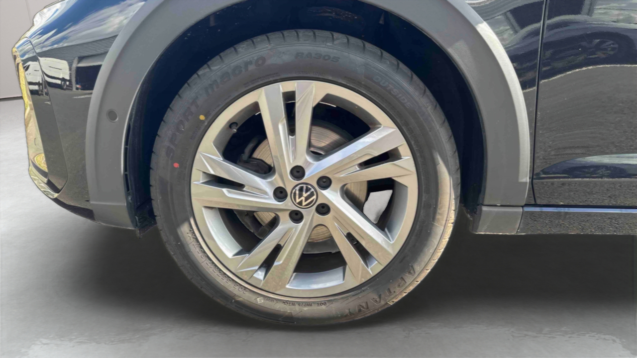 Volkswagen Taigo 1.5 TSI 150 DSG7 — photo 16
