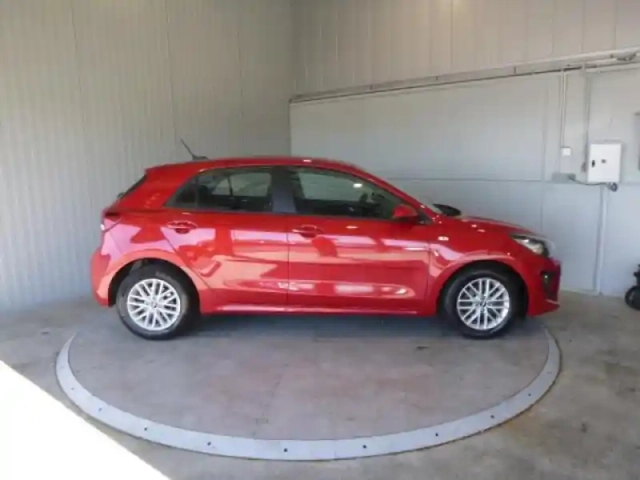 Kia Rio 1.0 t-gdi 100ch active dct7 — photo 4