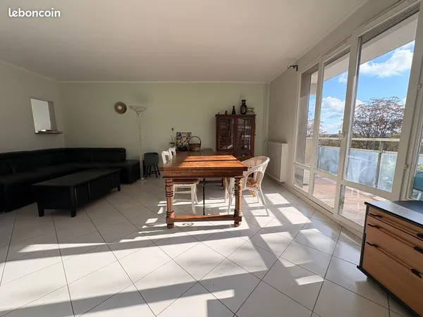 98m² appartement lumineux et spacieux