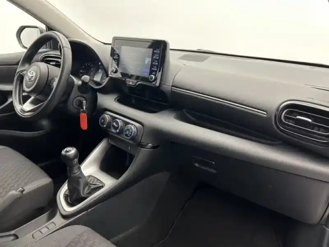 Toyota Yaris 70 vvt-i dynamic — photo 22
