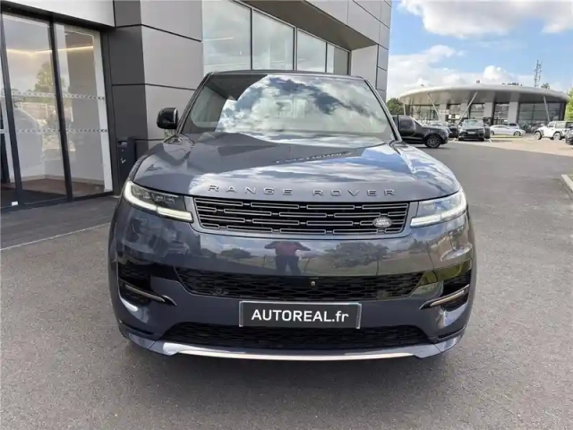Land Rover Range Rover p460e awd 3.0l i6 phev — photo 3