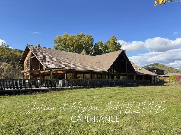 Maison 12 pièces 500 m²