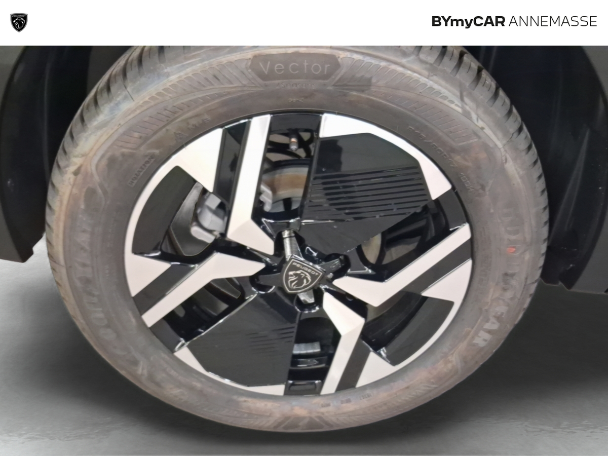 Peugeot 2008 Hybrid 145 e-DCS6 — photo 16