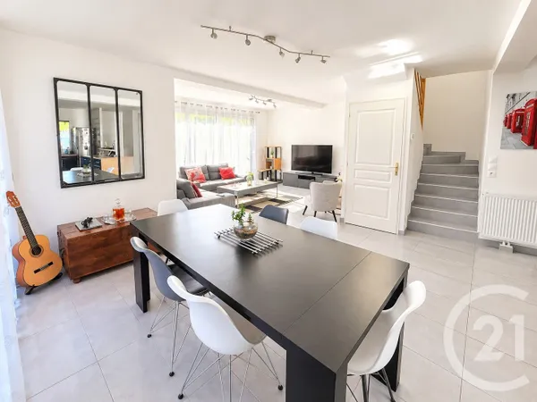 Maison 5 pièces 101 m²