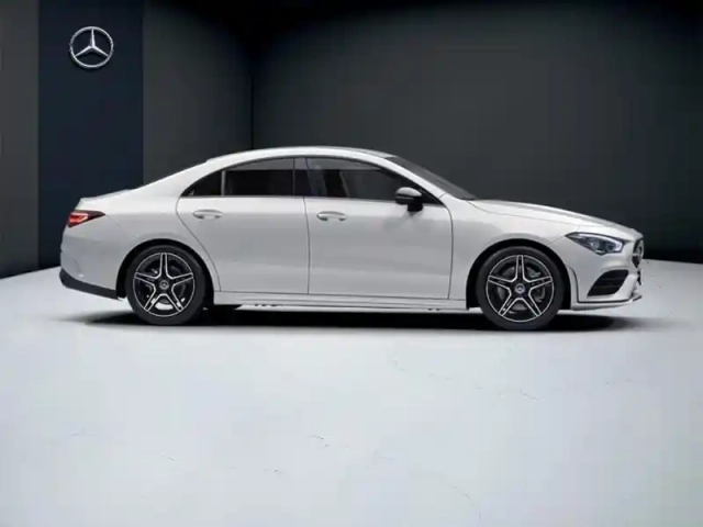 Mercedes Cla 200 d coupé amg line — photo 17