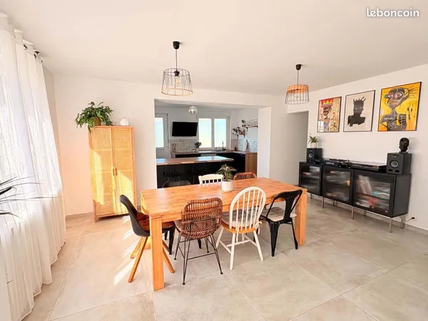 Maison familiale rénovée et lumineuse - 126 m² - Semi-plain-pied - Labourse