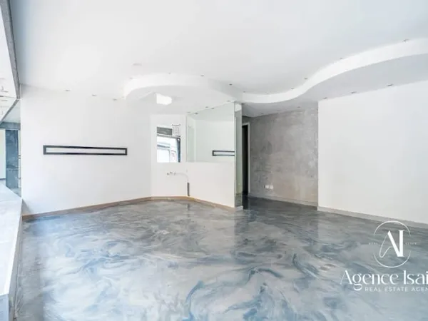Local 80 m²