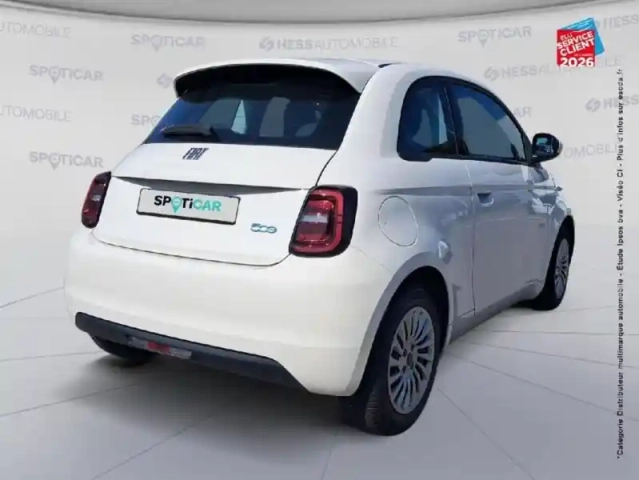 Fiat 500 e 95ch action — photo 6