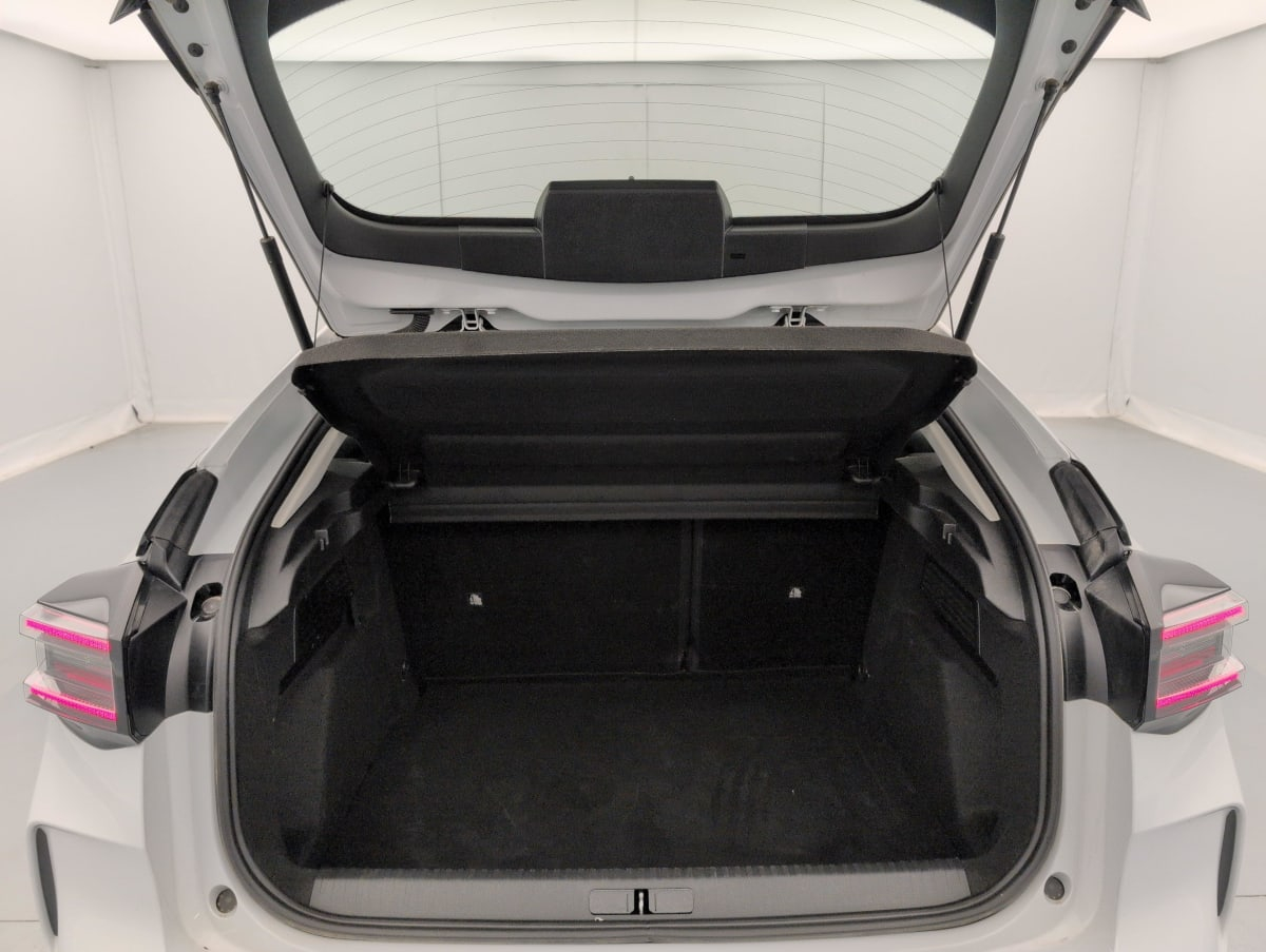 Citroën C4 — photo 11