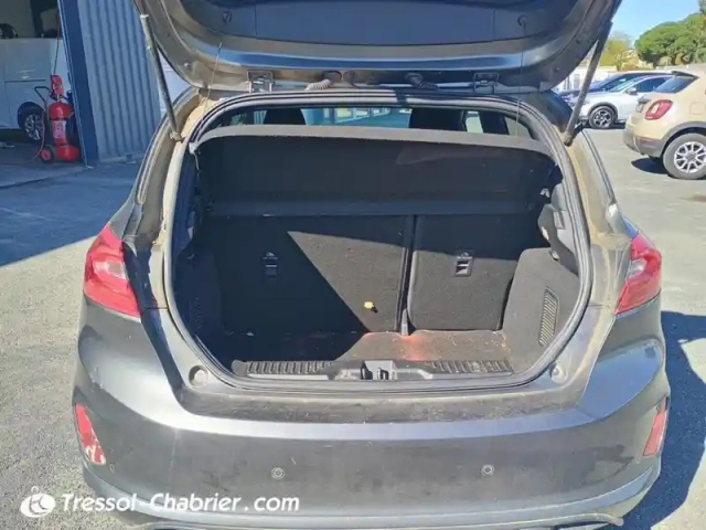 Ford Fiesta 1.0 ecoboost 95 ch s&amp;s bvm6 st-line — photo 8