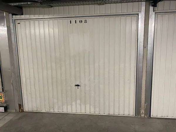 Parking 14 m²