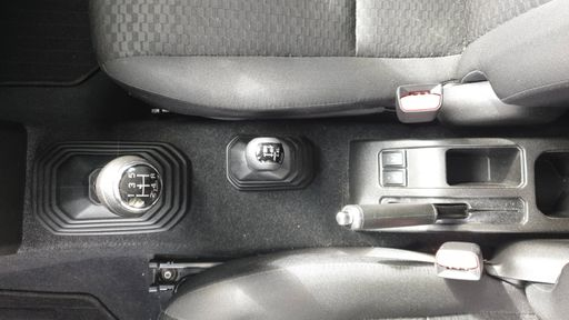 Suzuki Jimny 1.5 VVT 102 - Privilege – 2023 – 27729 km – Essence – Boîte Manuelle — photo 9