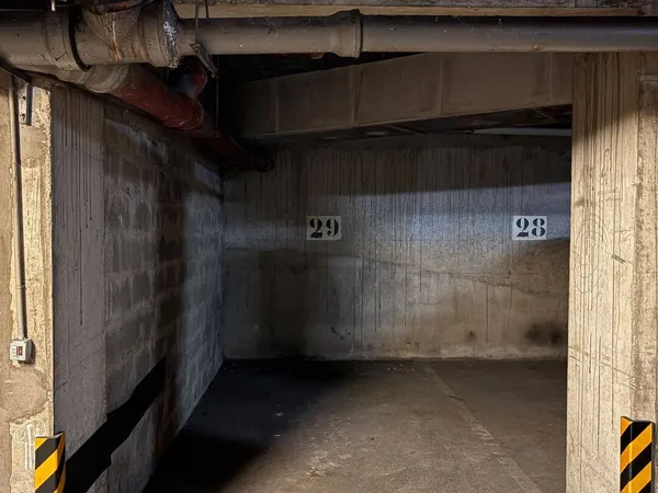 Parking 10 m²