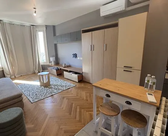 Studio 1 pièce 35 m²