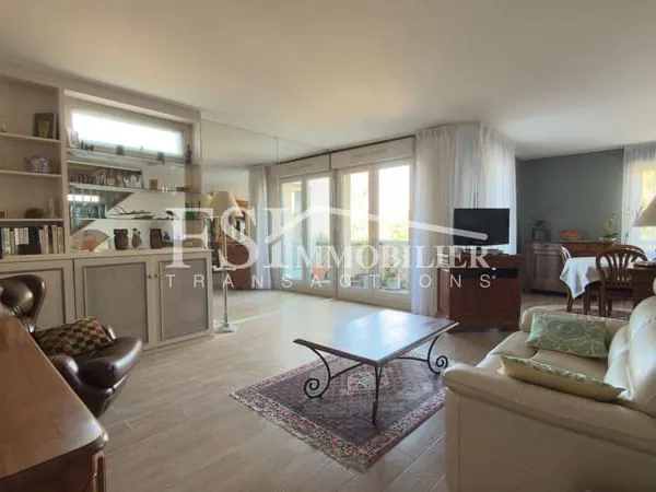 Duplex 5 pièces 104 m²