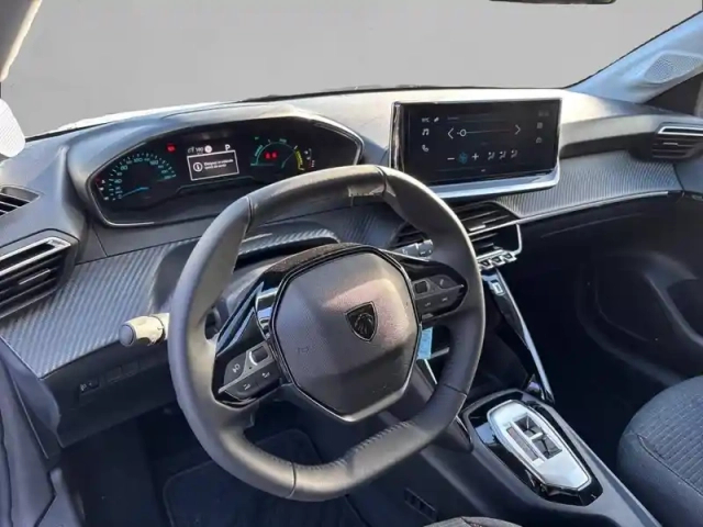 Peugeot 208 hybrid 110 ch e-dcs6 — photo 8