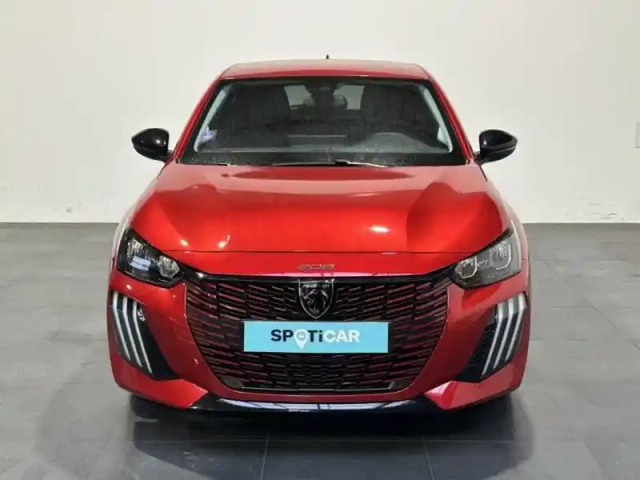 Peugeot 208 1.2 100 allure / carplay / caméra — photo 2