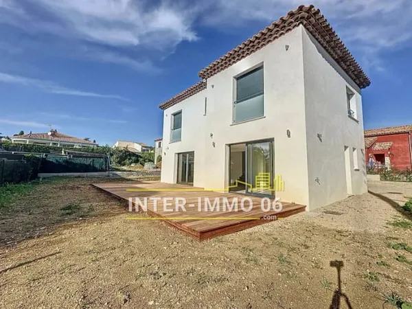 Villa 4 pièces 111 m²